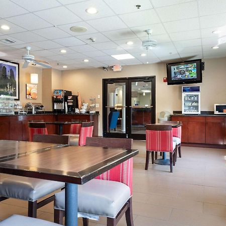Comfort Suites Lombard - Addison Екстер'єр фото
