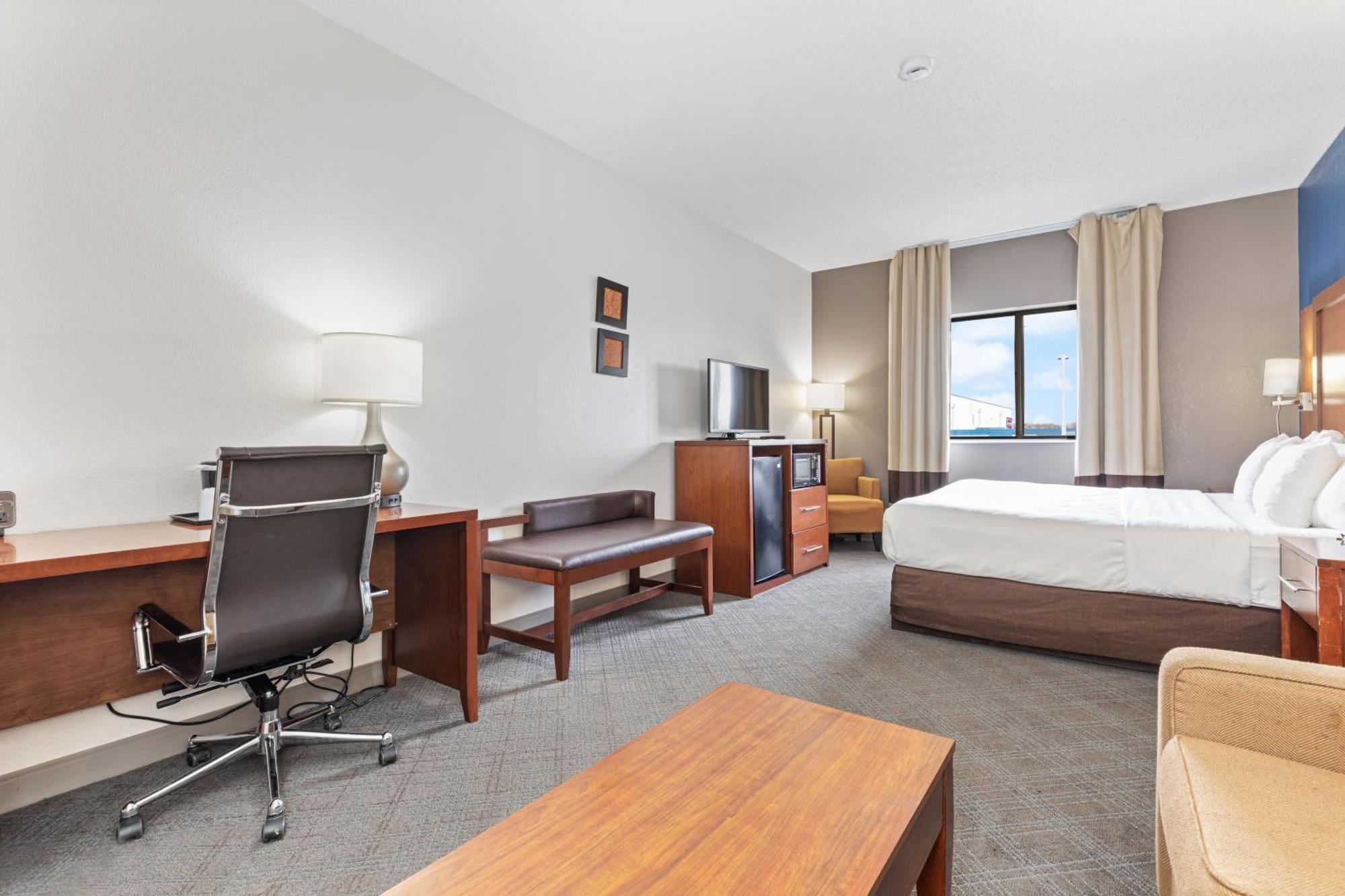 Comfort Suites Lombard - Addison Екстер'єр фото