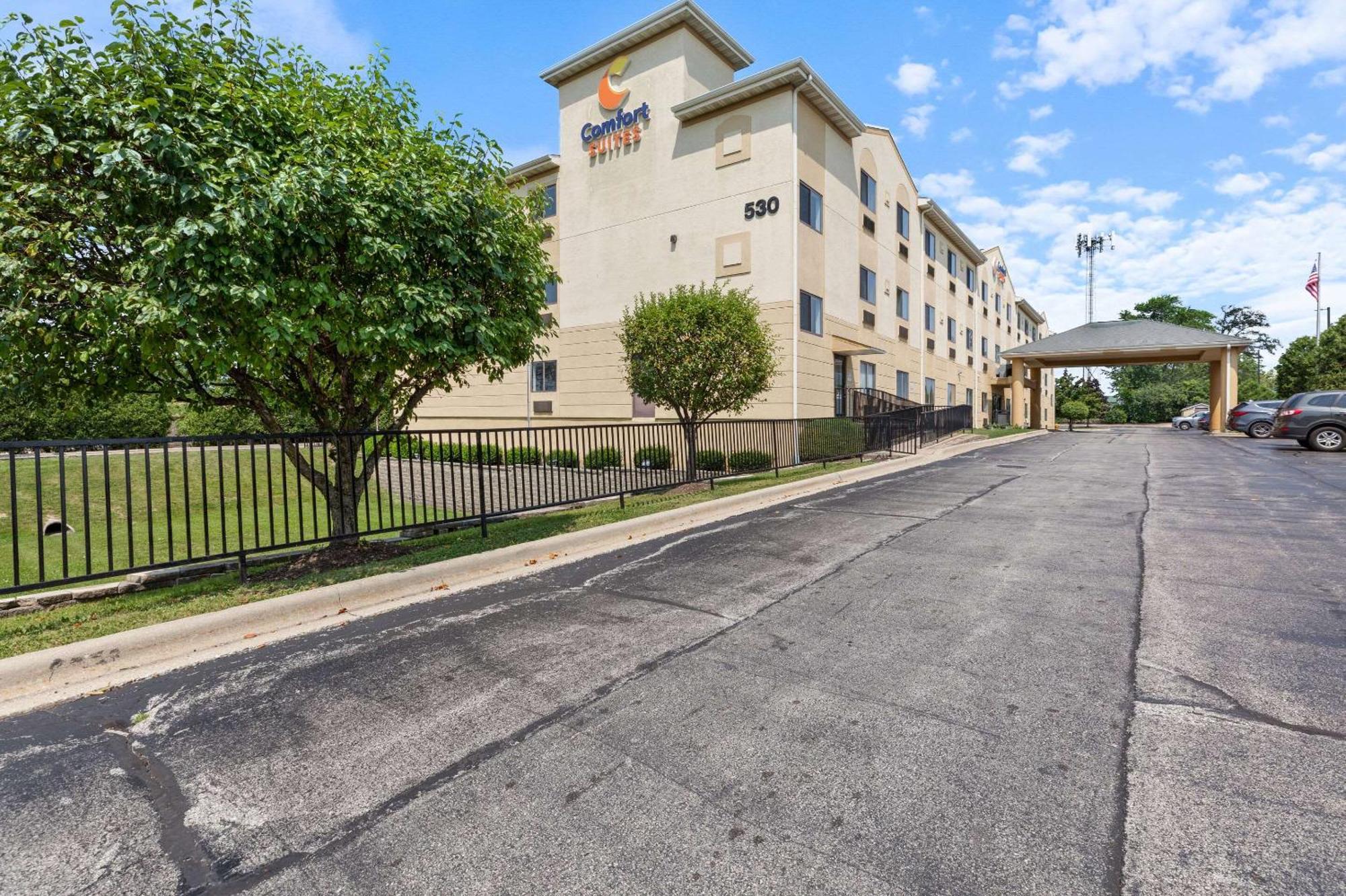 Comfort Suites Lombard - Addison Екстер'єр фото