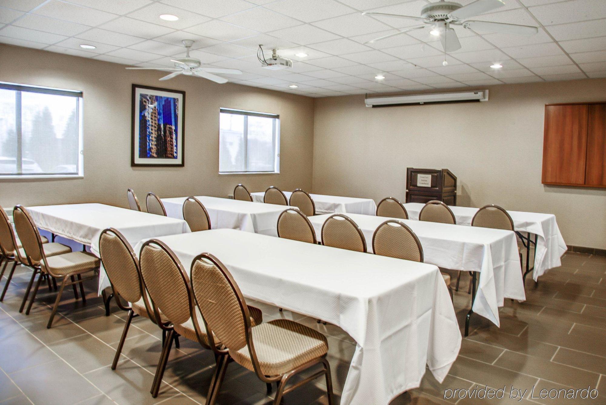 Comfort Suites Lombard - Addison Екстер'єр фото