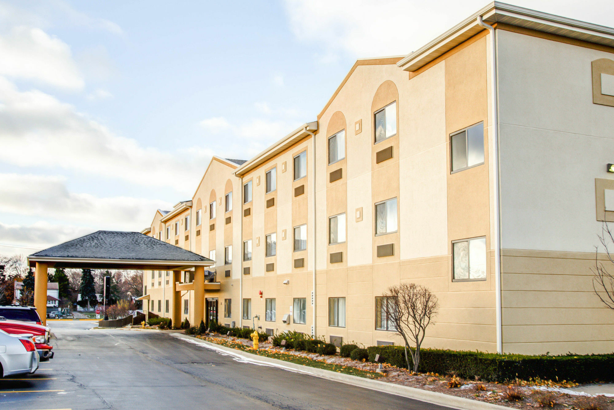 Comfort Suites Lombard - Addison Екстер'єр фото